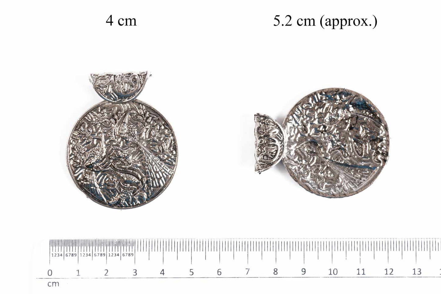 Silver Designer Round Charms Package of 5 Pieces
