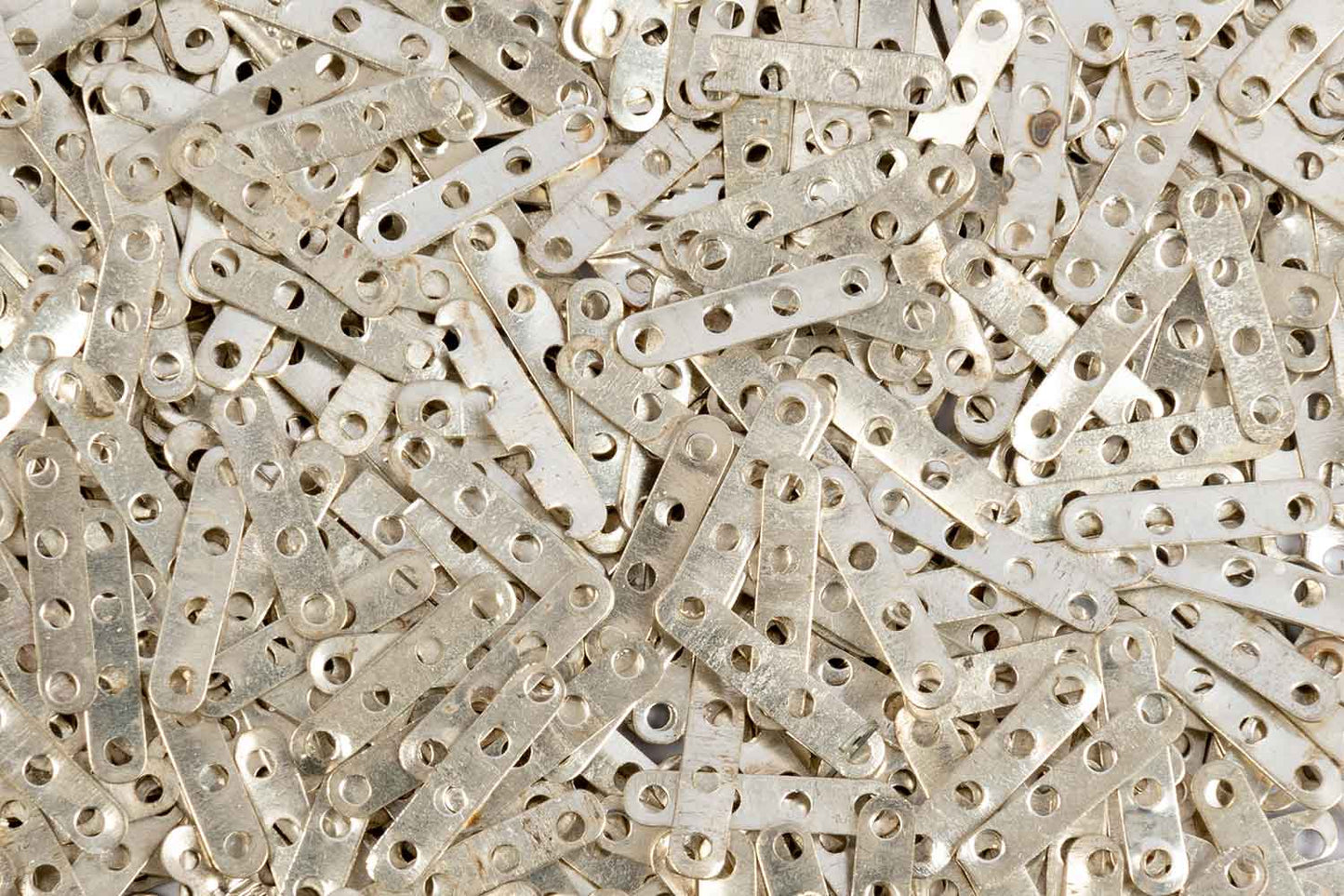 Mohan Shoppe Silver Color Design Metal Sequins for Craft, Embroidery and Jewelry Making Pack of 50gm