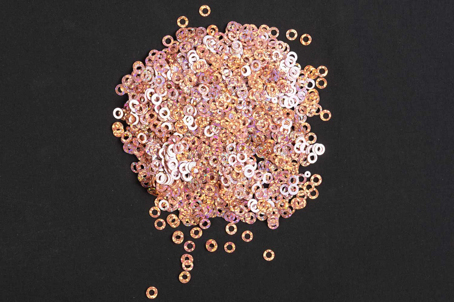 Mohan Shoppe Mauve Plastic Sequins for Suits, Dresses, Sarees, Craft Material, Decoration etc. (Package of 50 Grams)