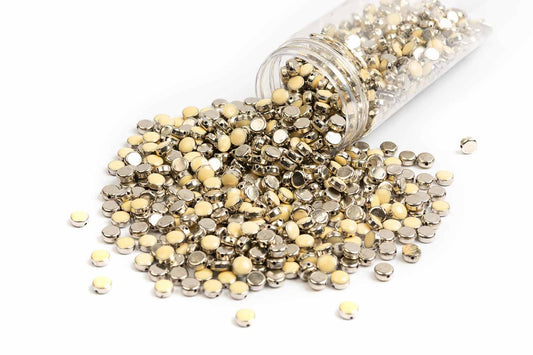 Mohan Shoppe Round Shape Cream Color Plastic Stones for Embroidery Work Ladies Suits, Dresses, Blouses, Gowns, Beading, Art and Craft and Decoration, Package of 20 Pieces