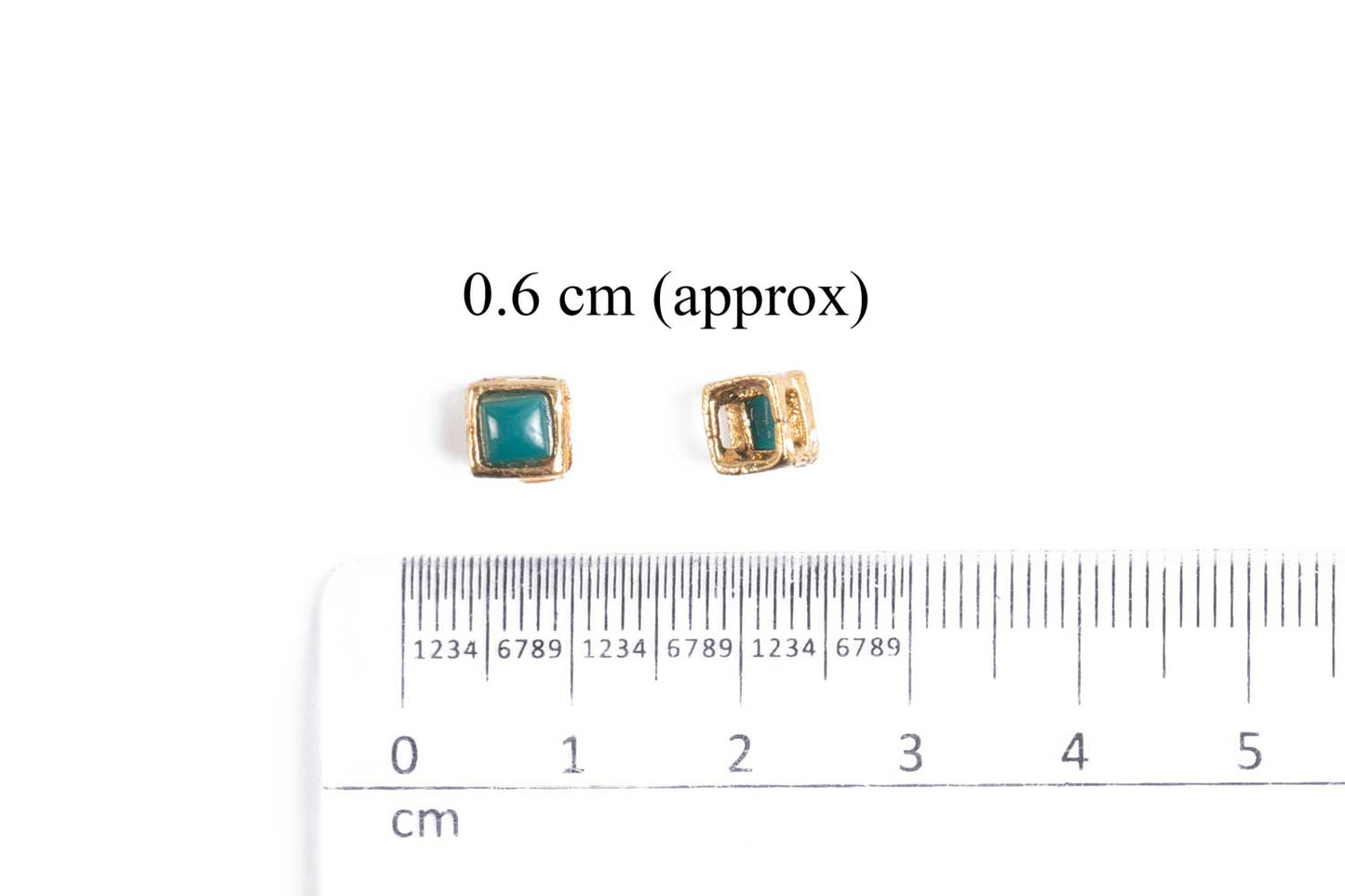 Mohan Shoppe Plastic Stones for Embroidery Work Ladies Suits, Dresses, Blouses, Gowns, Beading, Art and Craft and Decoration, Package of 50 grams